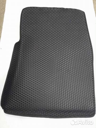 Коврики Mitsubishi Padjero 4