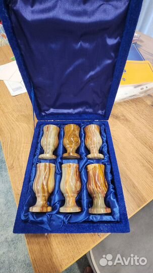 Набор рюмок из малахита