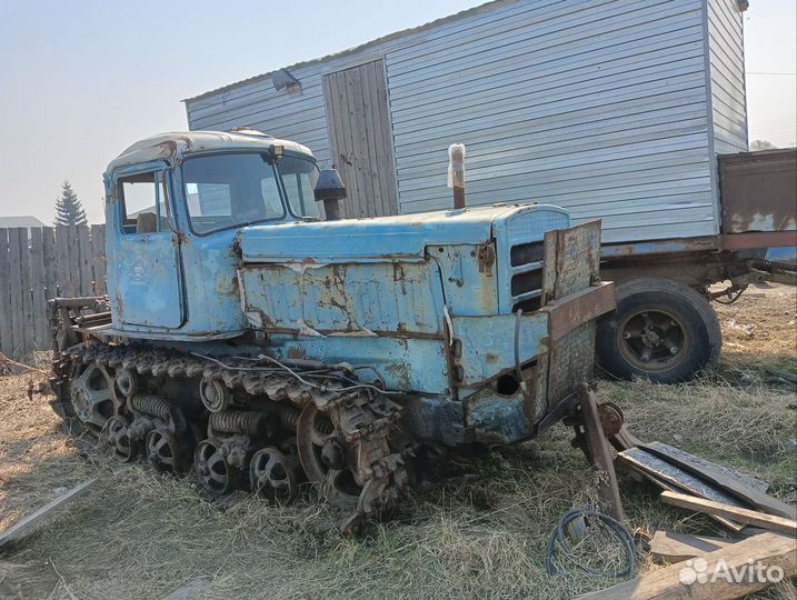 Трактор ВгТЗ ДТ-75, 1988