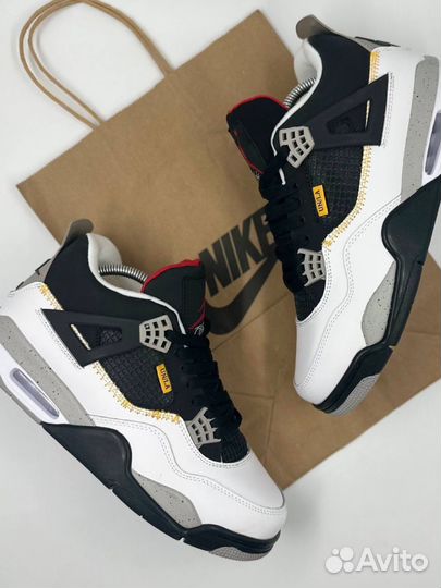 Кроссовки Nike Air Jordan 4 retro (с мехом )