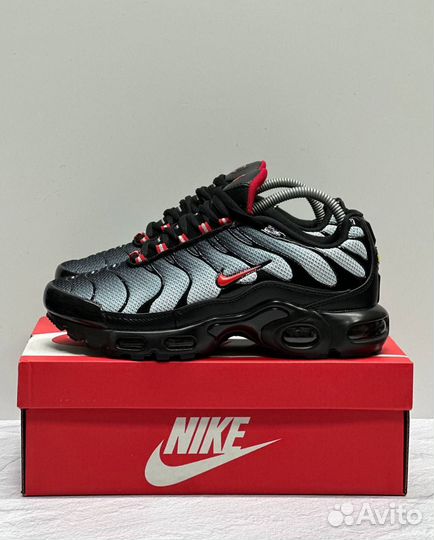 Nike Air Max TN plusкроссовки