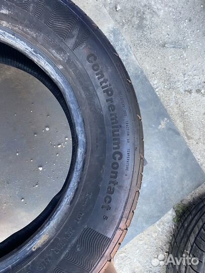 Continental ContiPremiumContact 5 215/60 R16