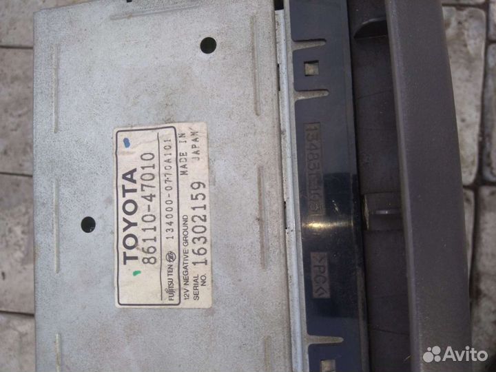 Дверь тойота поиус