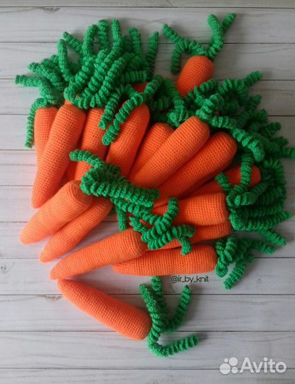 Морковь вязаная