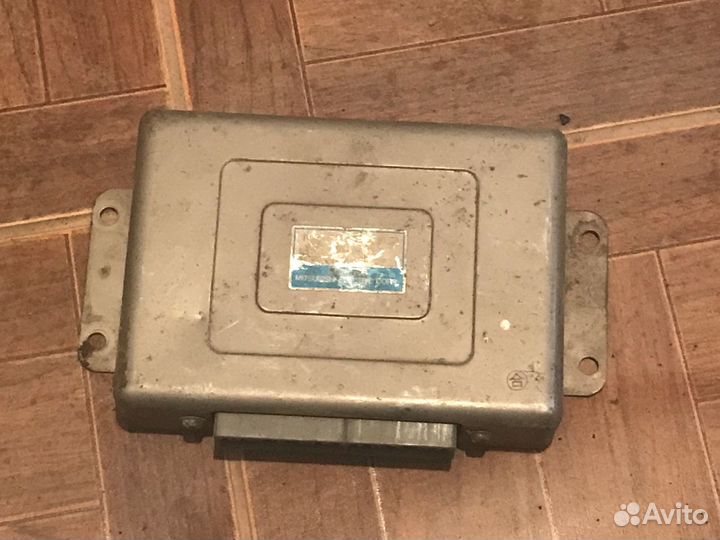Блок управления ABS Mitsubishi Galant 7