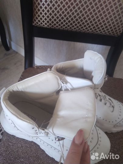 Ботинки женские