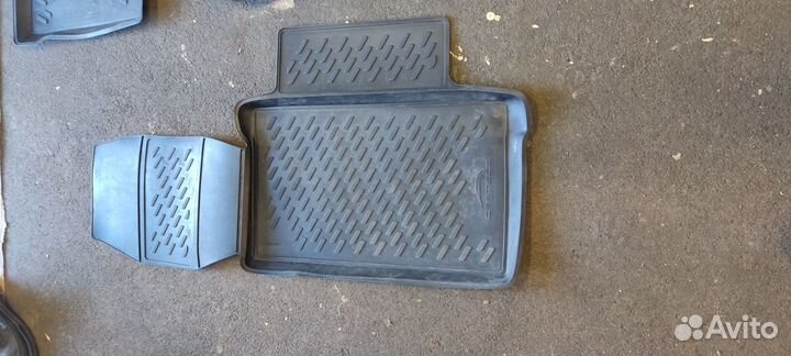 Автомобильные коврики на лада Веста