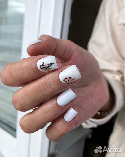 Маникюр/педикюр