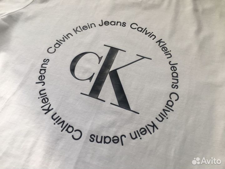 Футболка Calvin Klein Оригинал M / L