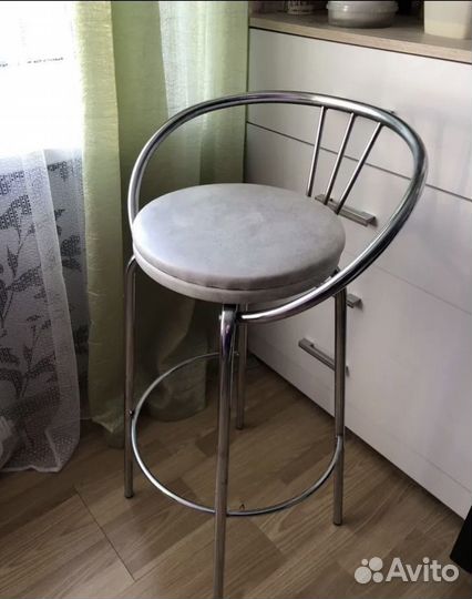 Стул барный