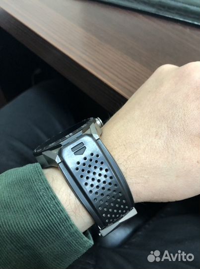 Часы Tag heuer connected