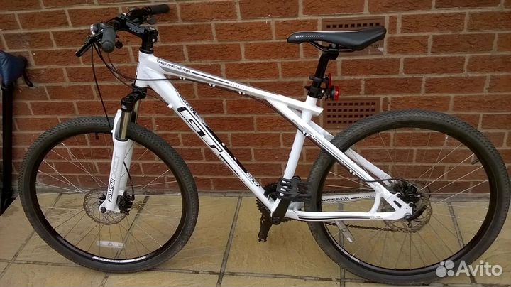 Велосипед GT avalanche 1.0