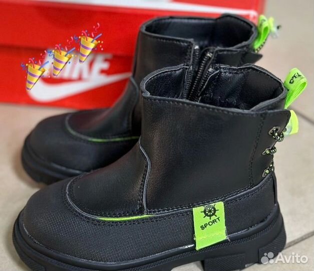 Ботинки осенние новые 31р