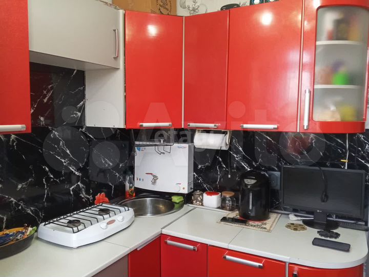 3-к. квартира, 54 м², 2/2 эт.