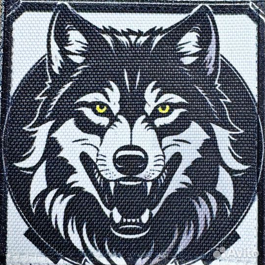 Нашивка патч шеврон на липучке Волк 8 см