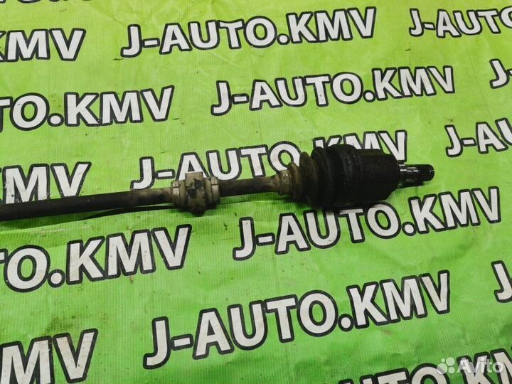 Полуось привод Nissan Cube Z10