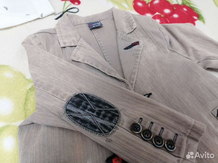 Пиджак и рубашка