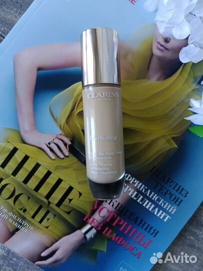 Clarins Устойчивый тональный крем 108.5w cashew