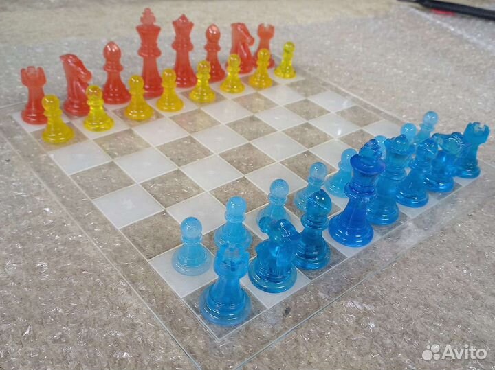 Шахматы из эпоксидной смолы
