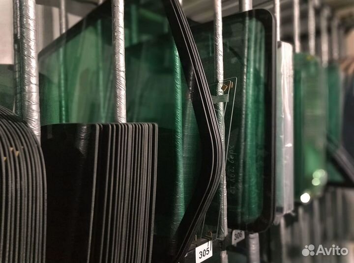 Стекло кабины mustang 5003ZT