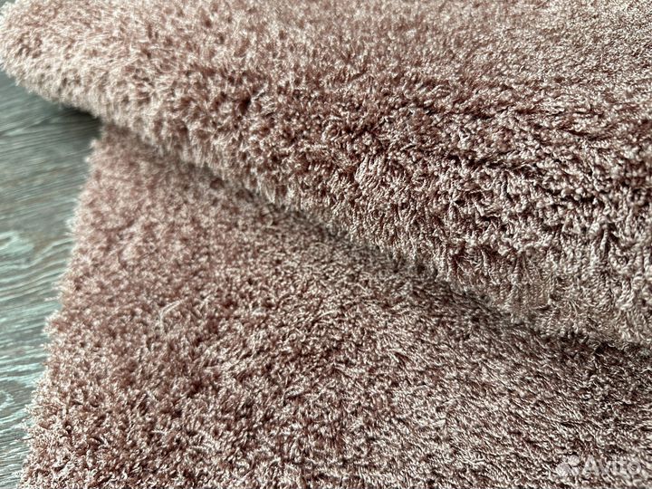 Ковер с высоким ворсом новый 0.5х1