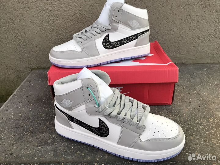 Кроссовки Nike air jordan 1 high dior 44 размер