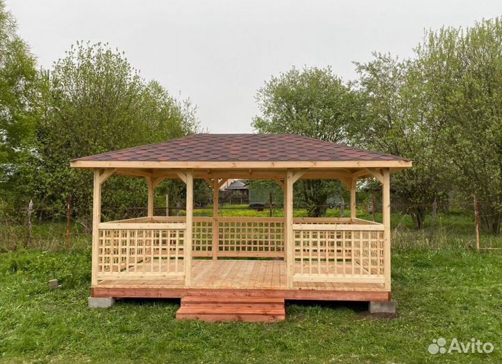 Беседка из дерева