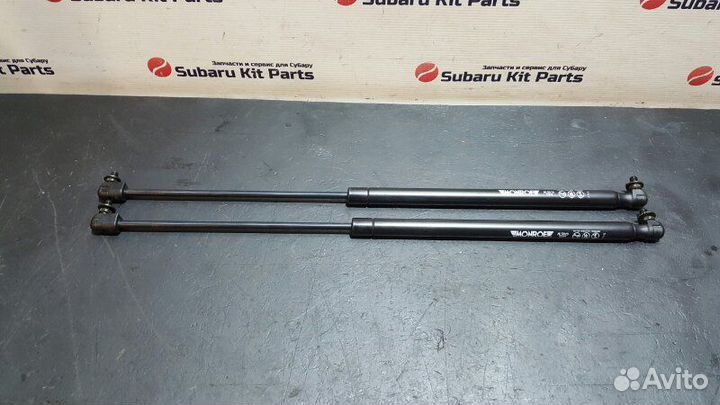 Амортизаторы крышки багажника Subaru Impreza Wrx