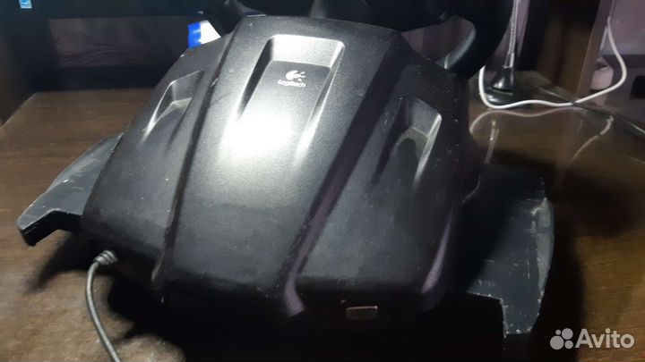 Игровой руль Logitech Formula Vibr.fdb