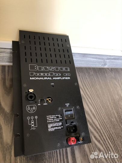 Усилитель Bryston PowerPac 60