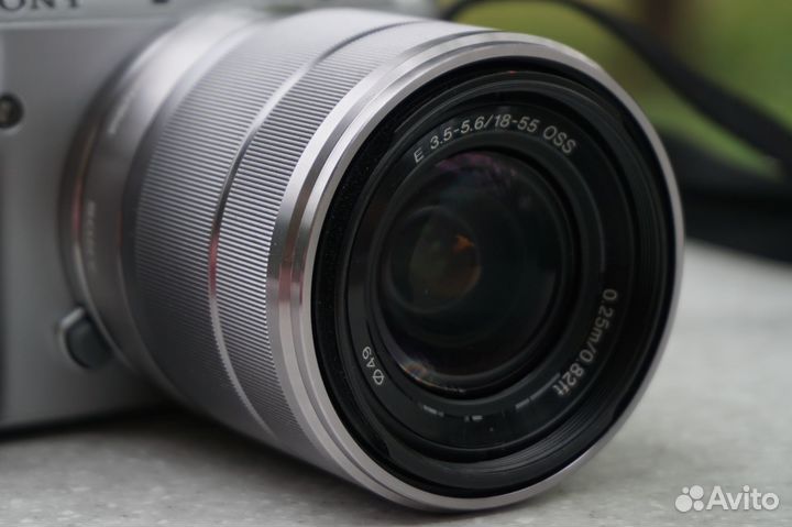 Sony Nex-F3