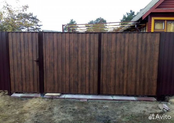 Распашные ворота заказать профессионально