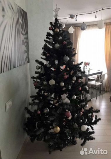 Елка искусственная 210