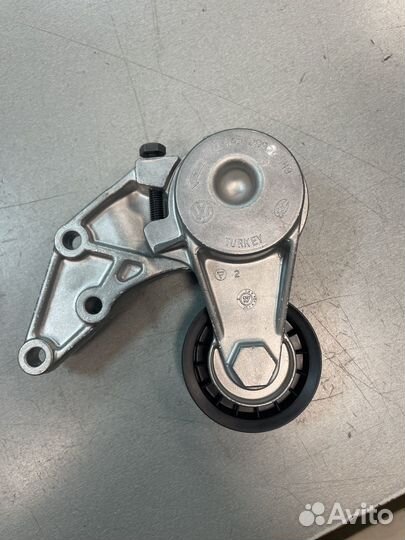 Натяжитель приводного ремня VAG 022145299f