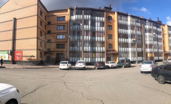 1-к. квартира, 43 м², 3/5 эт.