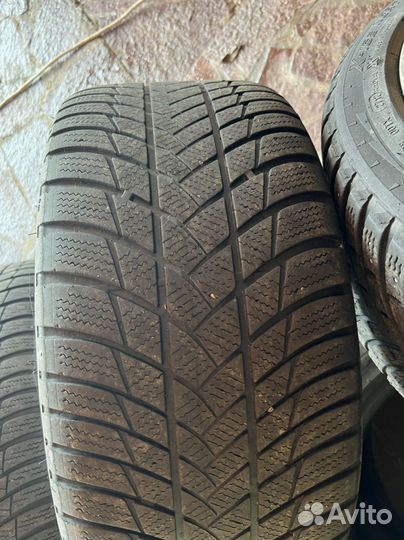 Диски с шинами на mercedes r18