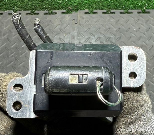 Замок зажигания Toyota Prius 1500 2006