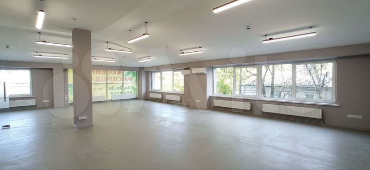 Офис, швейный цех, представительство 122 м²