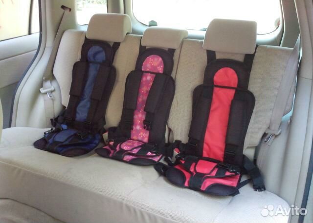 Бескаркасное автокресло от 1 года до 12 лет
