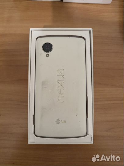 LG Nexus 4, 2/16 ГБ