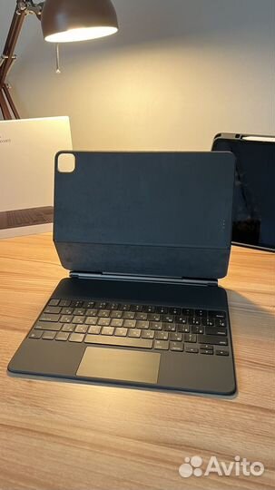 Клавиатура Apple Magic Keyboard для iPad Pro 12.9