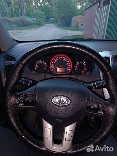 Kia Ceed 2.0 AT, 2011, 302 000 км