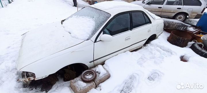 Двери Тойота карина 190