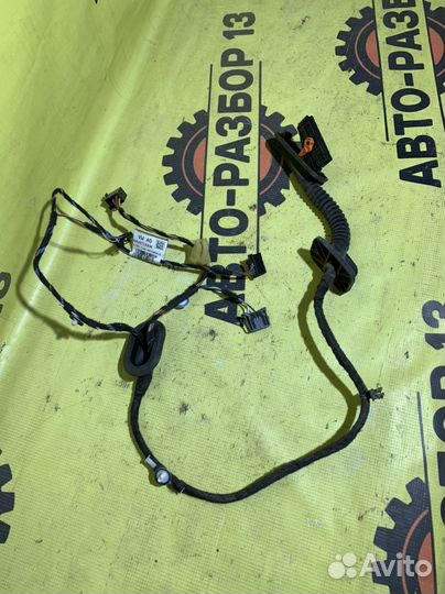 Проводка задней левой двери VW Polo 5. 2019 год