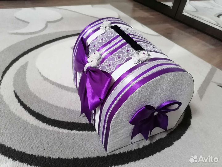 Свадебный сундук для денег