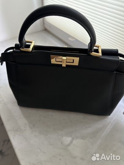 Женская сумка fendi