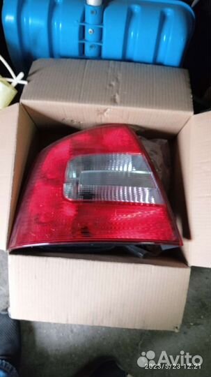 Задний фанарь