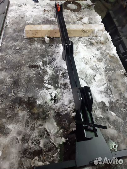 Стрела грузовая съемная на стандартный ковш