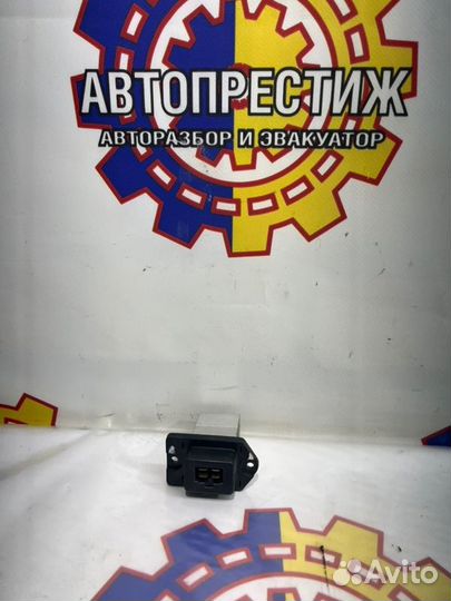 Резистор печки Kia Cerato 2 1.6 G4FC 2012