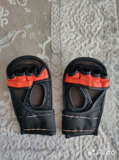 Боксерские перчатки,детские